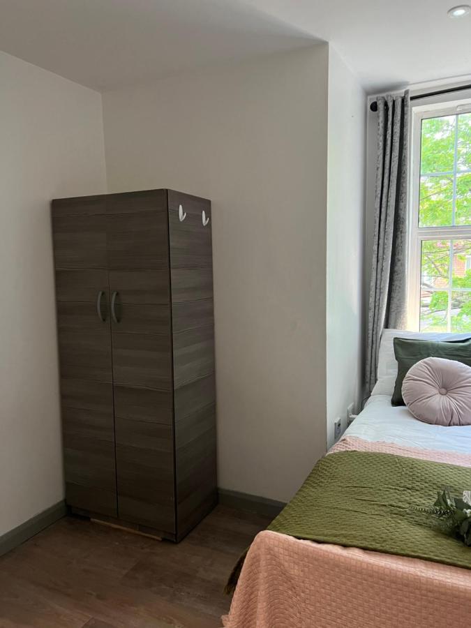 3 Bedroom Flat In King'S Cross, St Pancras'S. 2 Minutes To Euston. London Eksteriør billede